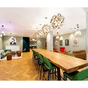 Student Student Id Required Apartment Belfast