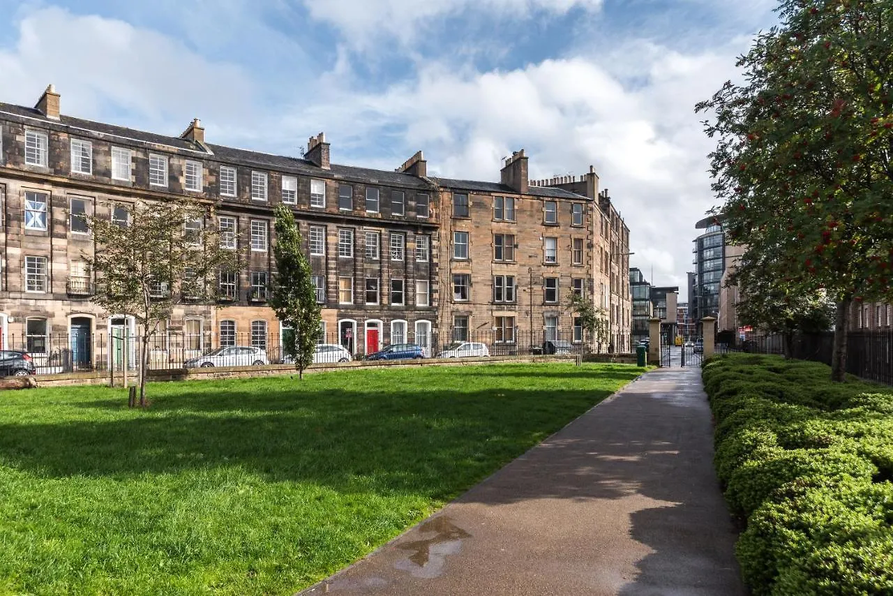 Apartment Spacious & Unique City Central 1 Bed With Wifi Edinburgh United Kingdom