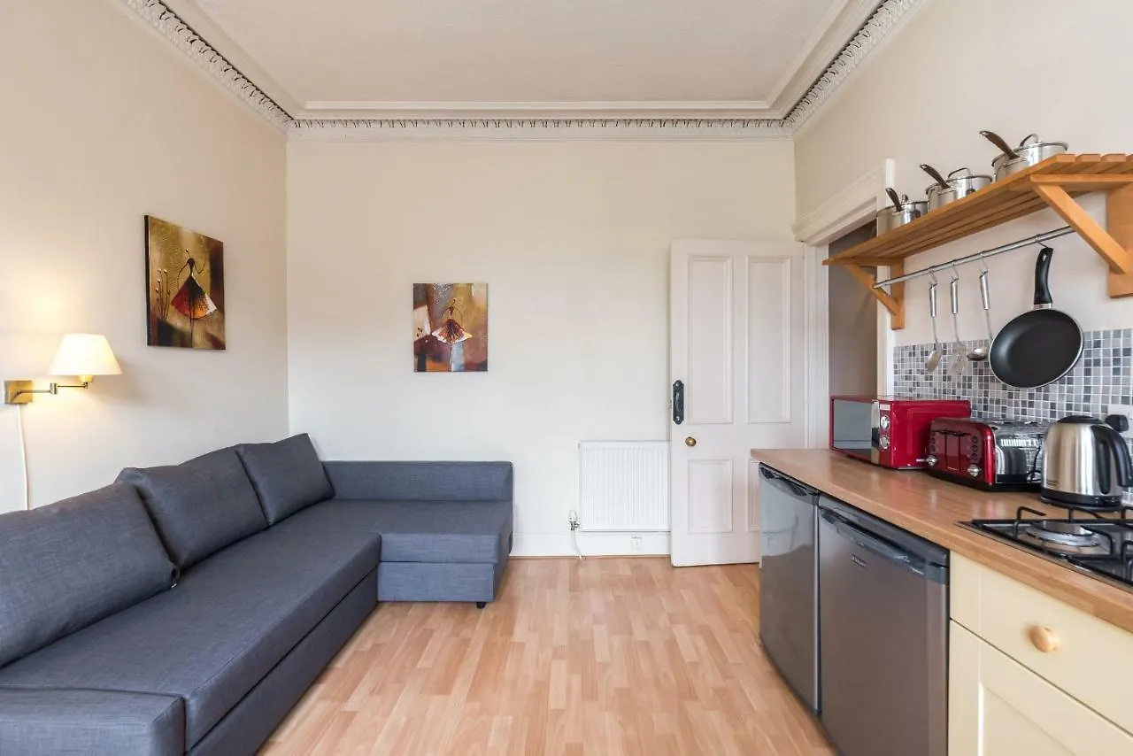 Apartment Spacious & Unique City Central 1 Bed With Wifi Edinburgh